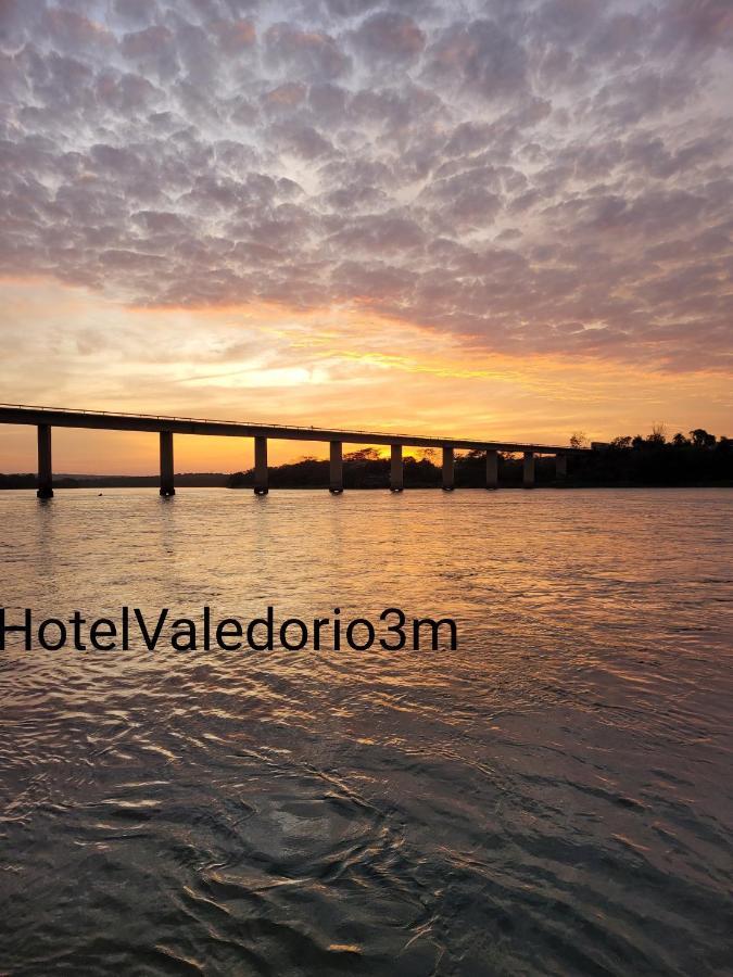 Hotel Vale Do Rio Трес-Мариас Экстерьер фото